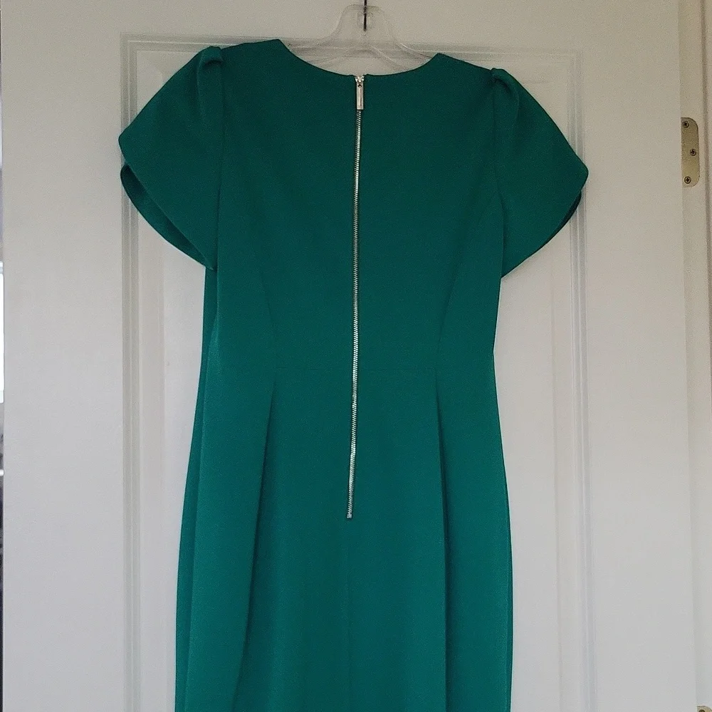 Emerald green dress - Picture 4 of 5